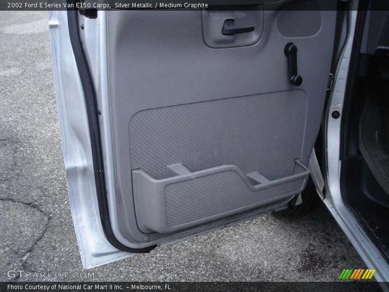 Silver Metallic / Medium Graphite 2002 Ford E Series Van E150 Cargo