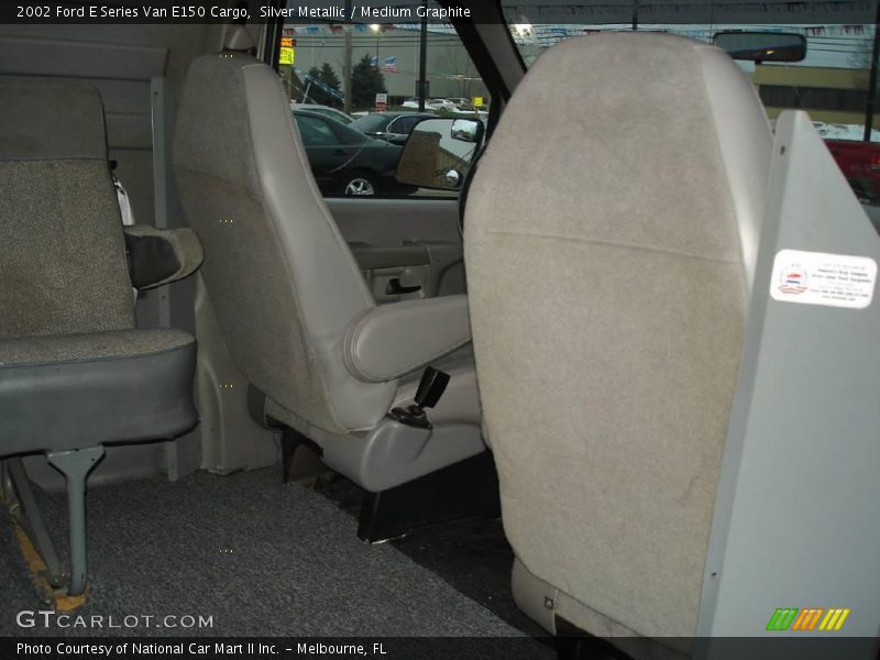 Silver Metallic / Medium Graphite 2002 Ford E Series Van E150 Cargo