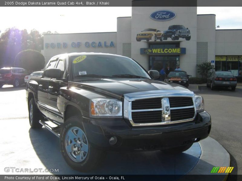 Black / Khaki 2005 Dodge Dakota Laramie Quad Cab 4x4