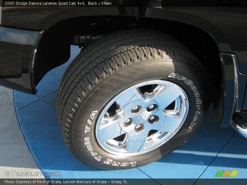 Black / Khaki 2005 Dodge Dakota Laramie Quad Cab 4x4