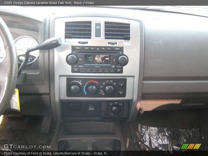 Black / Khaki 2005 Dodge Dakota Laramie Quad Cab 4x4