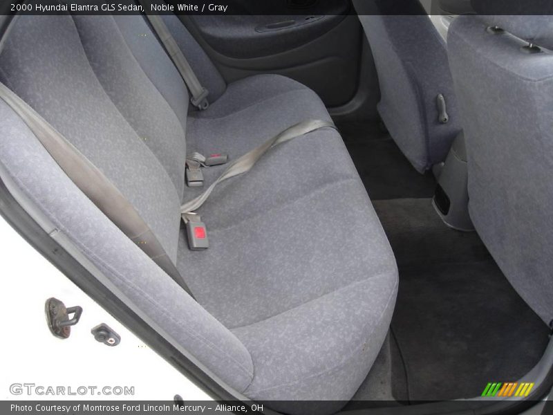 Noble White / Gray 2000 Hyundai Elantra GLS Sedan