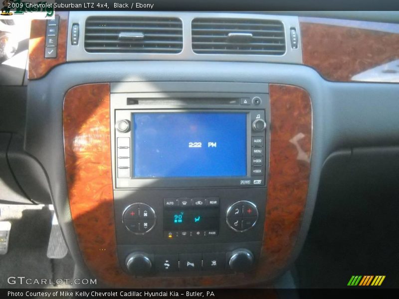 Black / Ebony 2009 Chevrolet Suburban LTZ 4x4