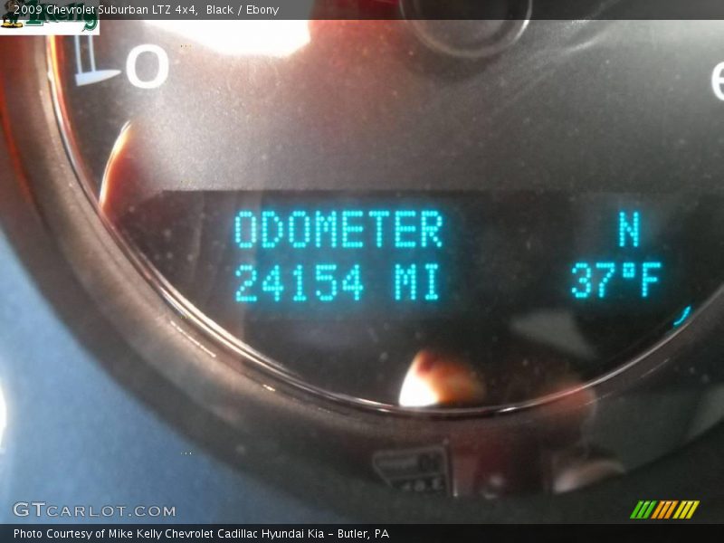 Black / Ebony 2009 Chevrolet Suburban LTZ 4x4