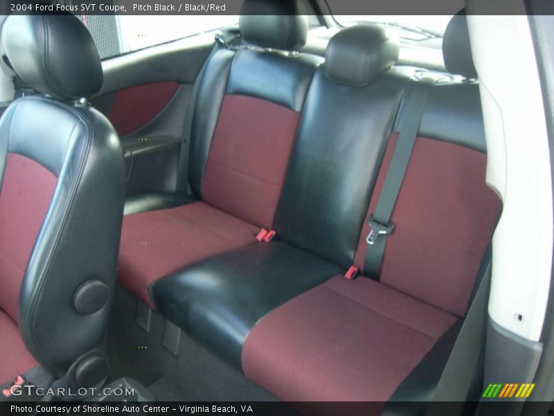 Pitch Black / Black/Red 2004 Ford Focus SVT Coupe