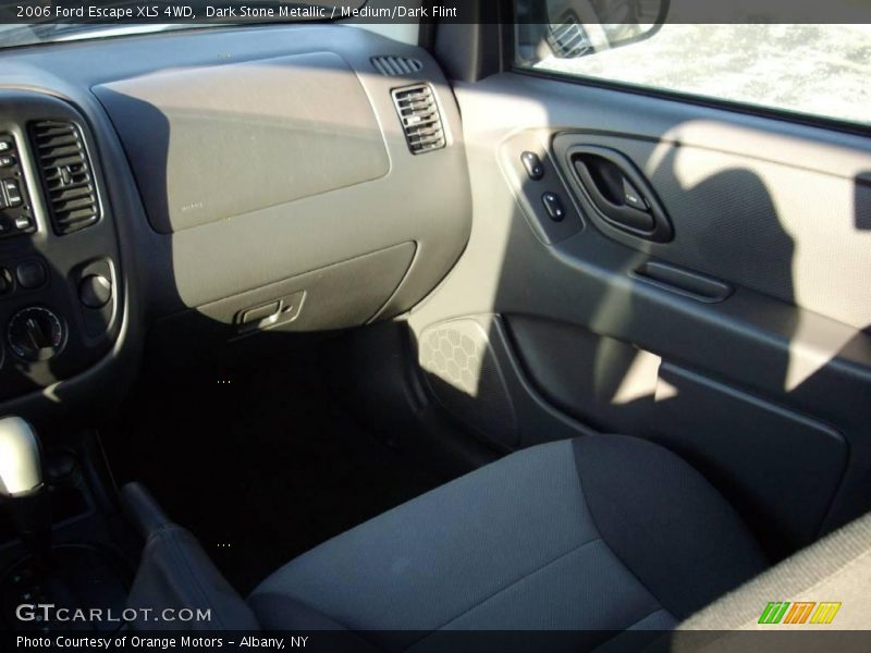 Dark Stone Metallic / Medium/Dark Flint 2006 Ford Escape XLS 4WD