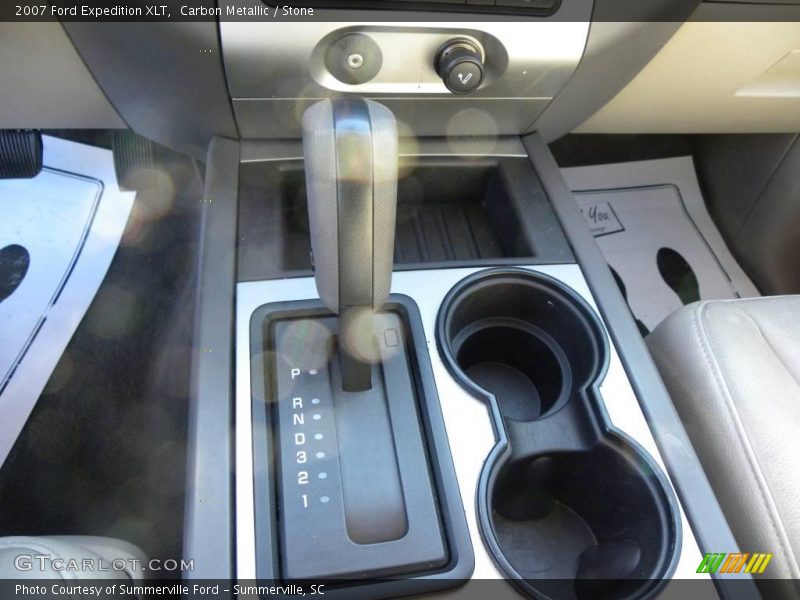 Carbon Metallic / Stone 2007 Ford Expedition XLT