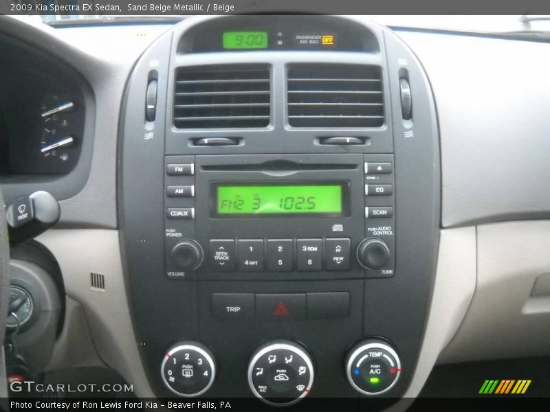 Sand Beige Metallic / Beige 2009 Kia Spectra EX Sedan