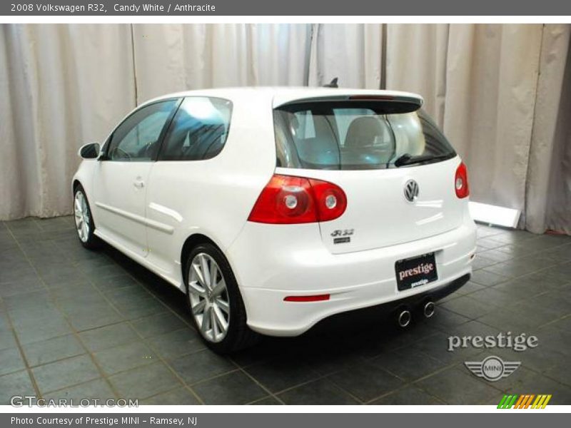 Candy White / Anthracite 2008 Volkswagen R32