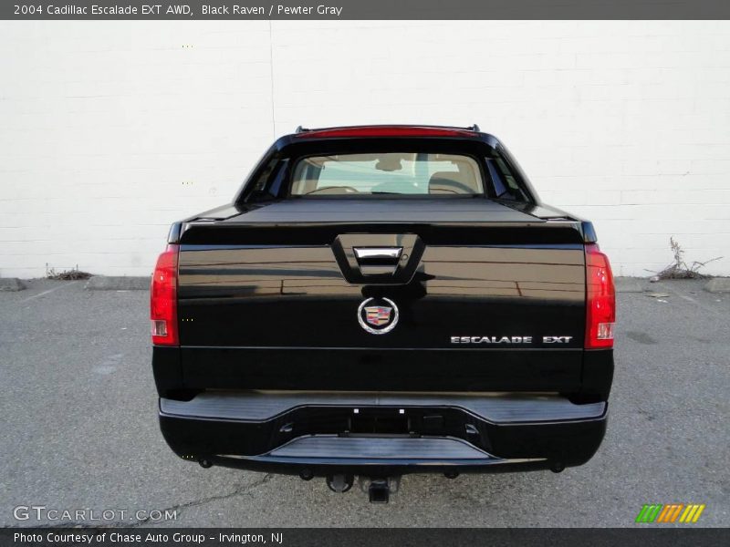 Black Raven / Pewter Gray 2004 Cadillac Escalade EXT AWD