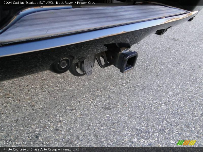 Black Raven / Pewter Gray 2004 Cadillac Escalade EXT AWD