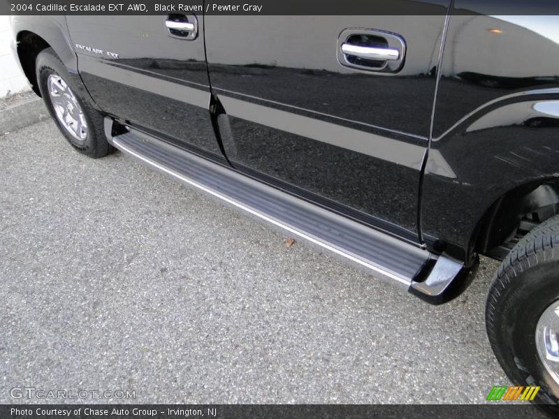 Black Raven / Pewter Gray 2004 Cadillac Escalade EXT AWD