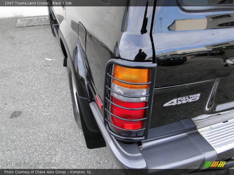 Black / Oak 1997 Toyota Land Cruiser
