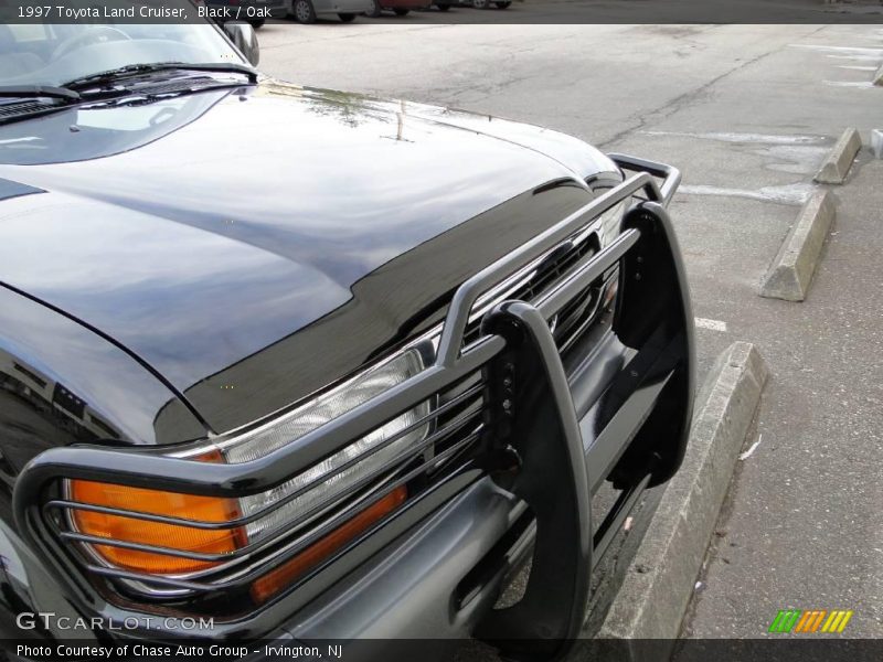 Black / Oak 1997 Toyota Land Cruiser