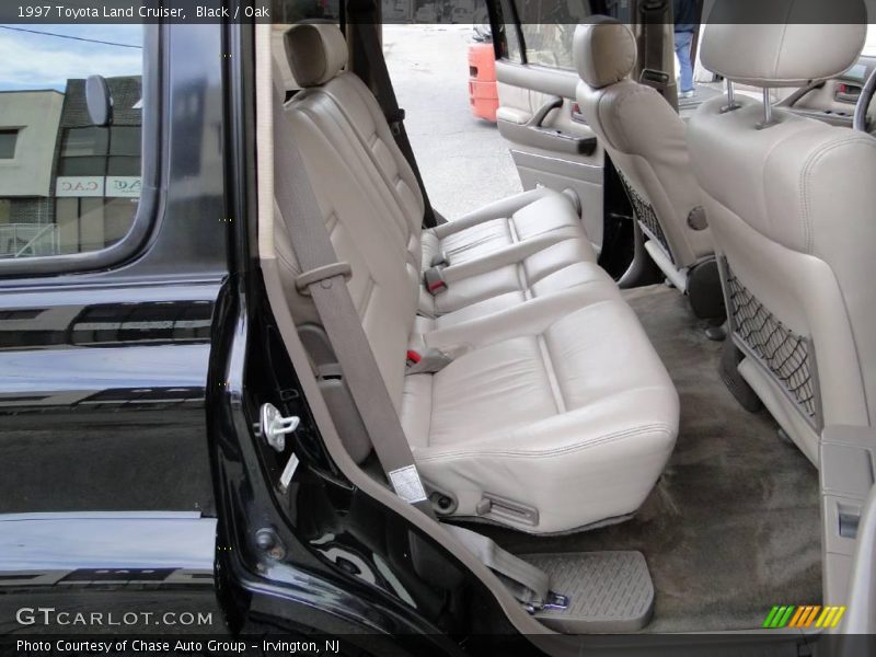 Black / Oak 1997 Toyota Land Cruiser