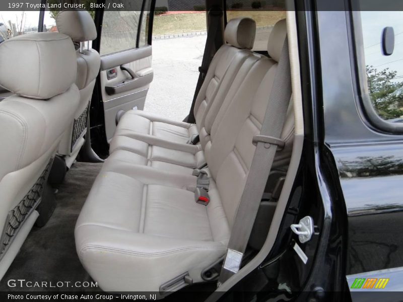 Black / Oak 1997 Toyota Land Cruiser