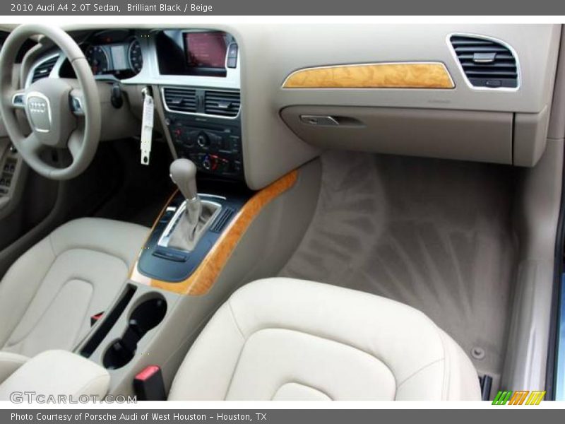 Brilliant Black / Beige 2010 Audi A4 2.0T Sedan