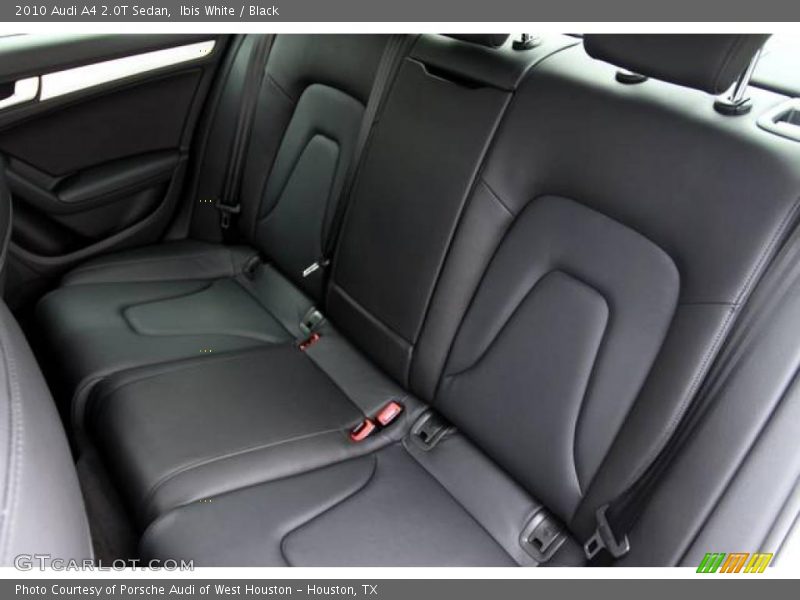 Ibis White / Black 2010 Audi A4 2.0T Sedan
