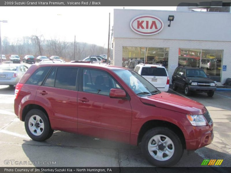 Volcano Red / Black 2009 Suzuki Grand Vitara Premium