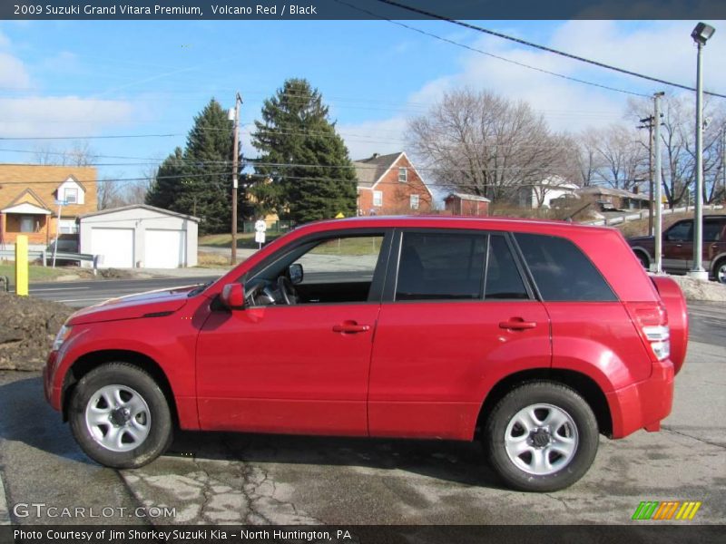 Volcano Red / Black 2009 Suzuki Grand Vitara Premium