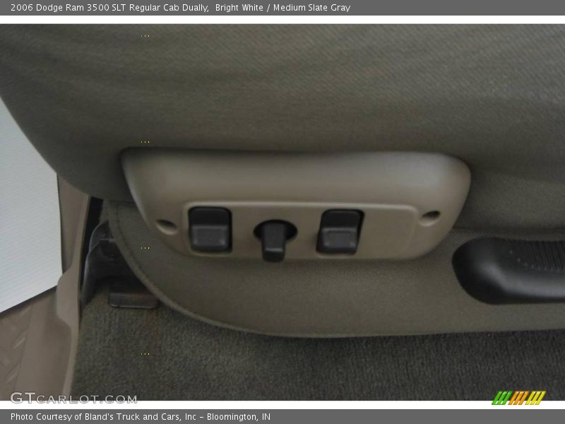 Bright White / Medium Slate Gray 2006 Dodge Ram 3500 SLT Regular Cab Dually