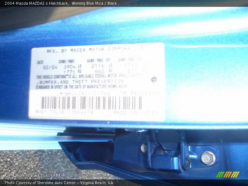 Winning Blue Mica / Black 2004 Mazda MAZDA3 s Hatchback
