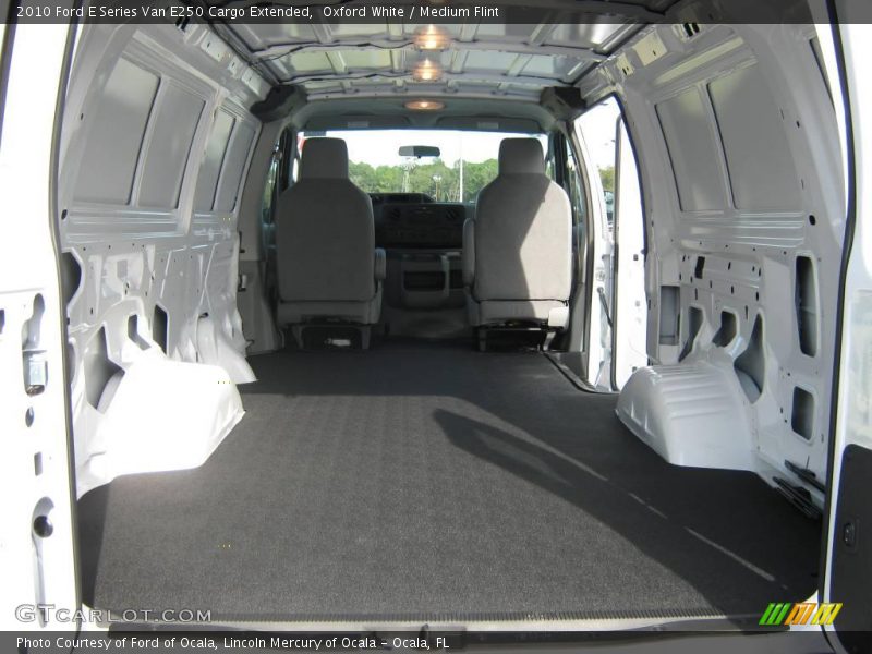 Oxford White / Medium Flint 2010 Ford E Series Van E250 Cargo Extended