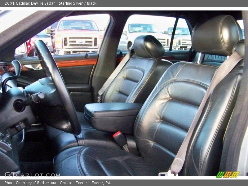 Sterling Silver / Black 2001 Cadillac DeVille Sedan