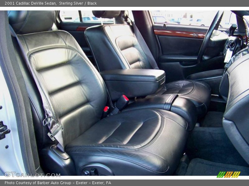 Sterling Silver / Black 2001 Cadillac DeVille Sedan