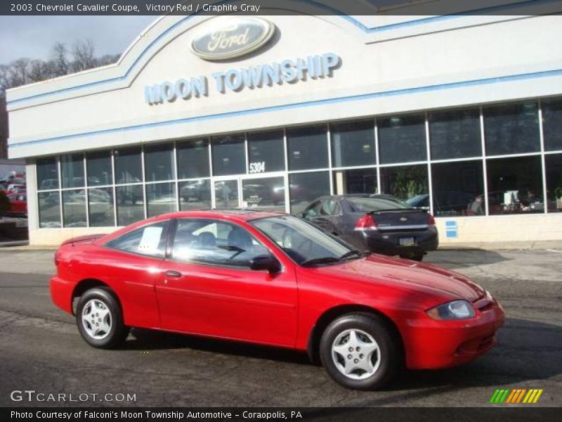 Victory Red / Graphite Gray 2003 Chevrolet Cavalier Coupe