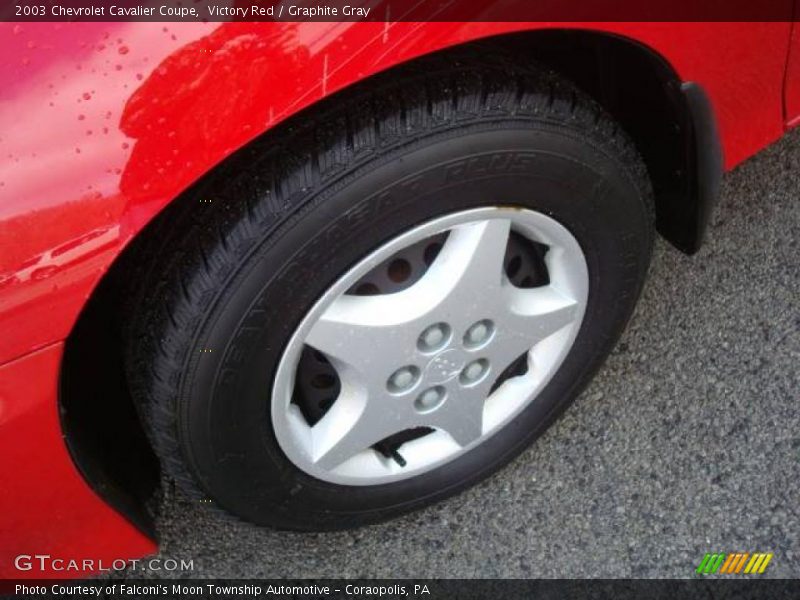Victory Red / Graphite Gray 2003 Chevrolet Cavalier Coupe