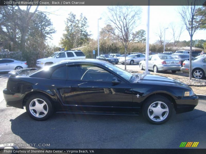 Black / Dark Charcoal 2003 Ford Mustang V6 Coupe