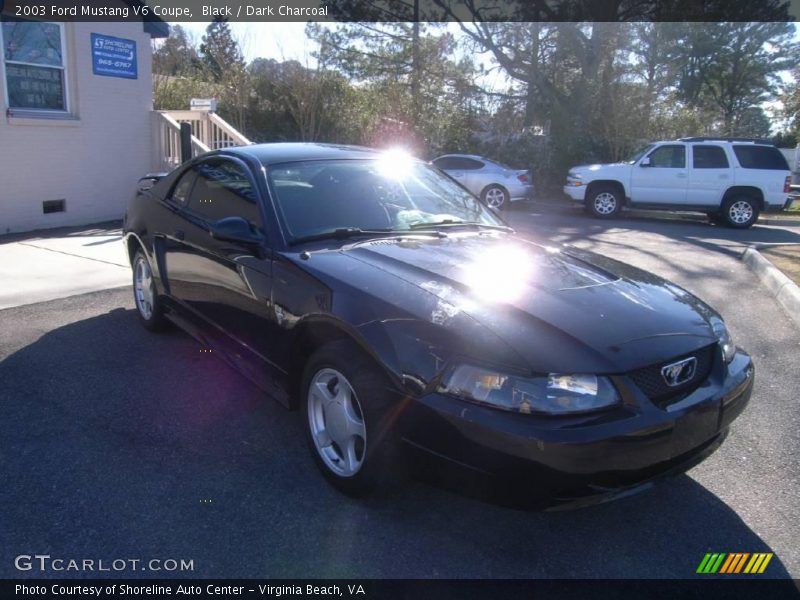 Black / Dark Charcoal 2003 Ford Mustang V6 Coupe