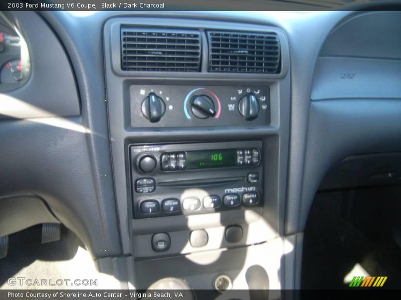 Black / Dark Charcoal 2003 Ford Mustang V6 Coupe