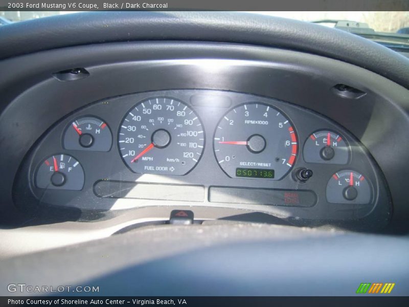 Black / Dark Charcoal 2003 Ford Mustang V6 Coupe
