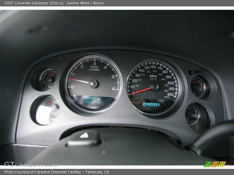 Summit White / Ebony 2007 Chevrolet Suburban 1500 LS