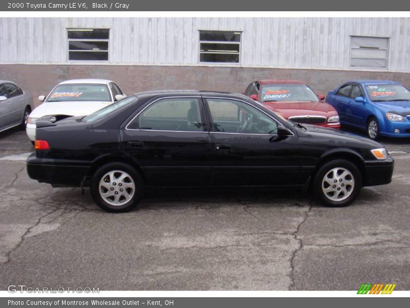 Black / Gray 2000 Toyota Camry LE V6