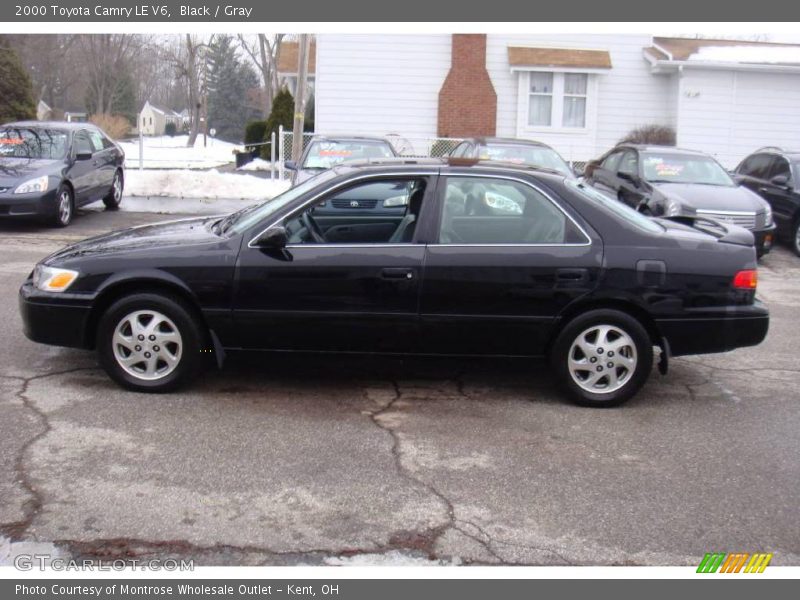 Black / Gray 2000 Toyota Camry LE V6