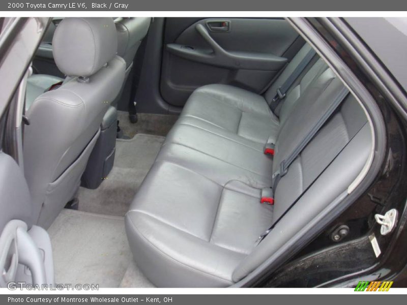 Black / Gray 2000 Toyota Camry LE V6