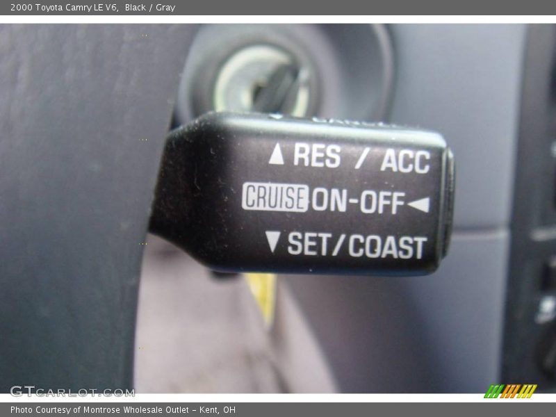 Black / Gray 2000 Toyota Camry LE V6