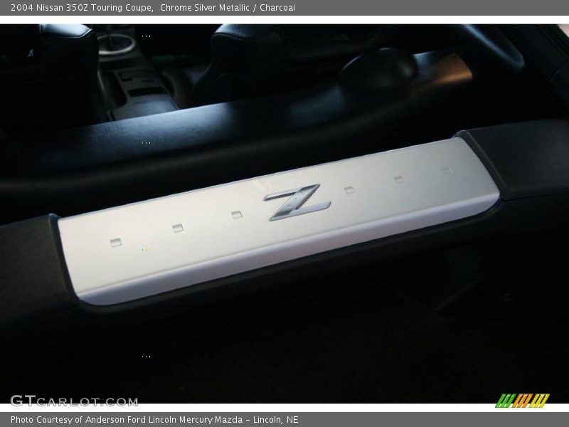 Chrome Silver Metallic / Charcoal 2004 Nissan 350Z Touring Coupe