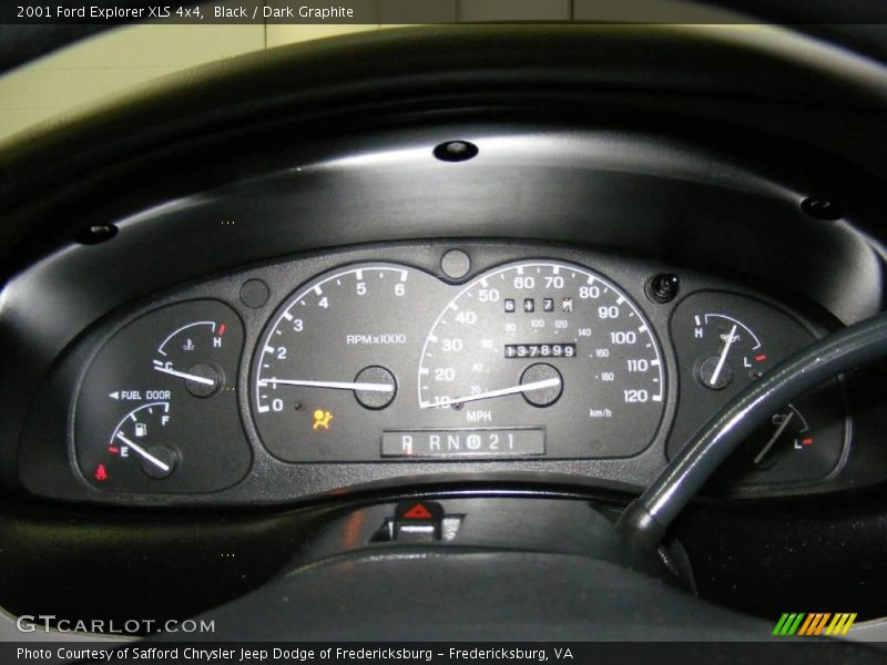 Black / Dark Graphite 2001 Ford Explorer XLS 4x4