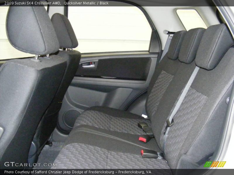 Quicksilver Metallic / Black 2009 Suzuki SX4 Crossover AWD