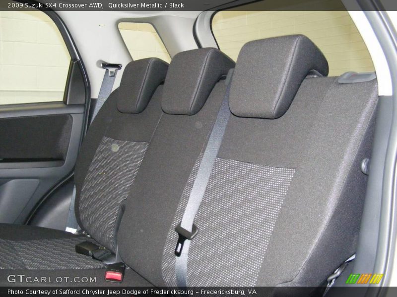 Quicksilver Metallic / Black 2009 Suzuki SX4 Crossover AWD