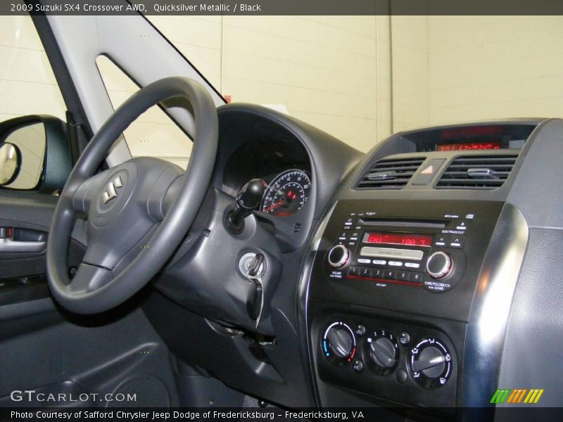 Quicksilver Metallic / Black 2009 Suzuki SX4 Crossover AWD