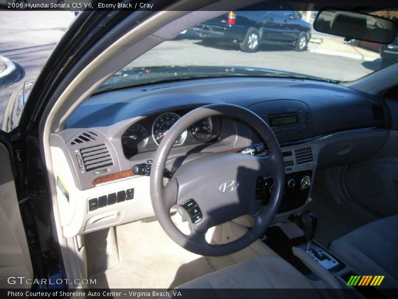 Ebony Black / Gray 2006 Hyundai Sonata GLS V6