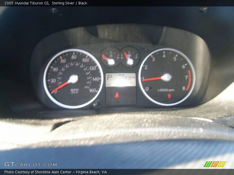 Sterling Silver / Black 2005 Hyundai Tiburon GS