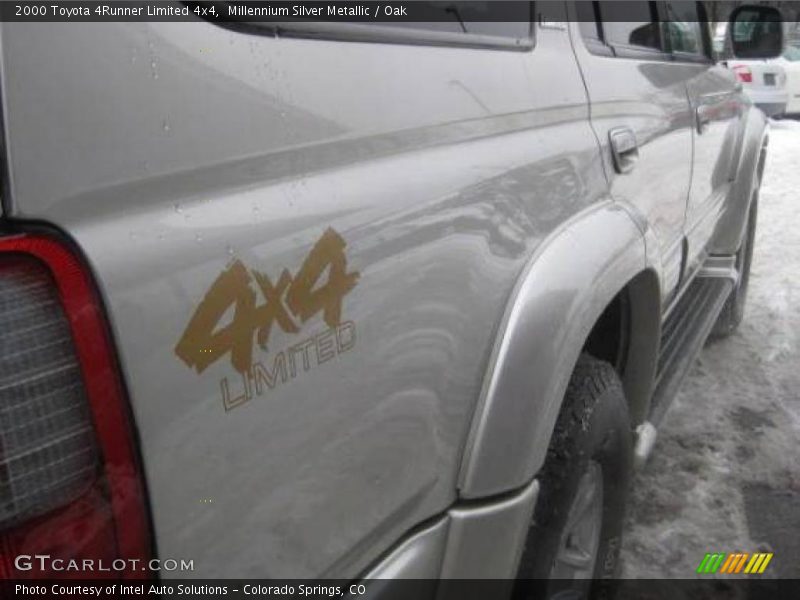 Millennium Silver Metallic / Oak 2000 Toyota 4Runner Limited 4x4