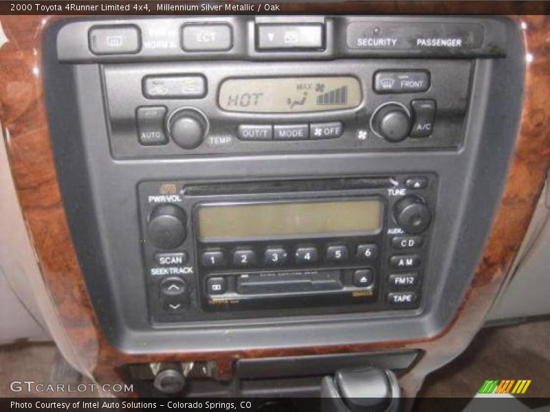 Millennium Silver Metallic / Oak 2000 Toyota 4Runner Limited 4x4
