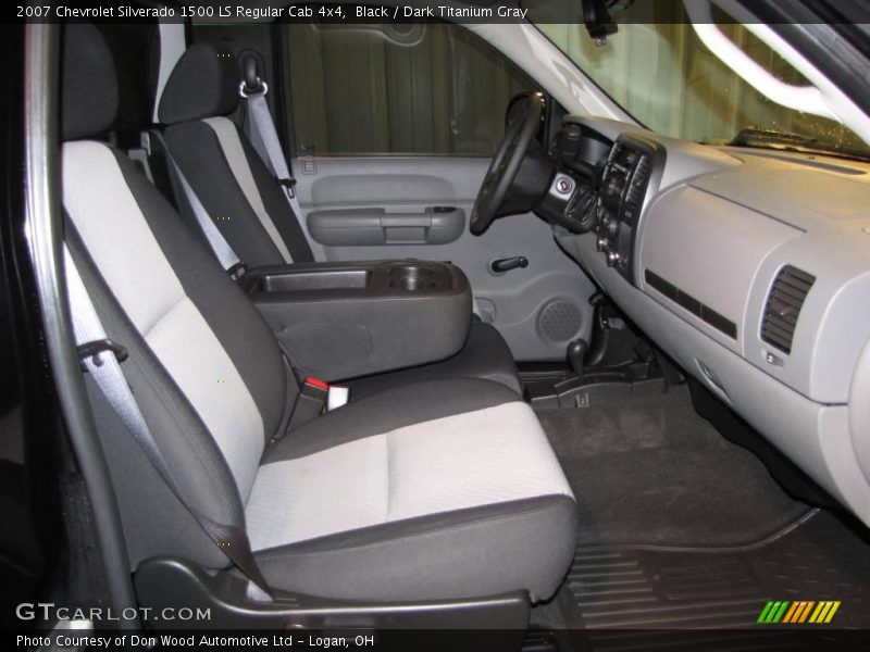 Black / Dark Titanium Gray 2007 Chevrolet Silverado 1500 LS Regular Cab 4x4